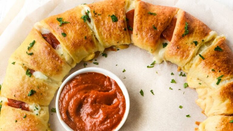 8 Crave-Worthy Recipes With Crescent Rolls