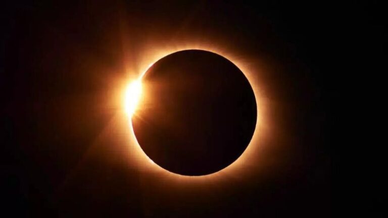 The 8 Best Places To See The 2024 Solar Eclipse In The South